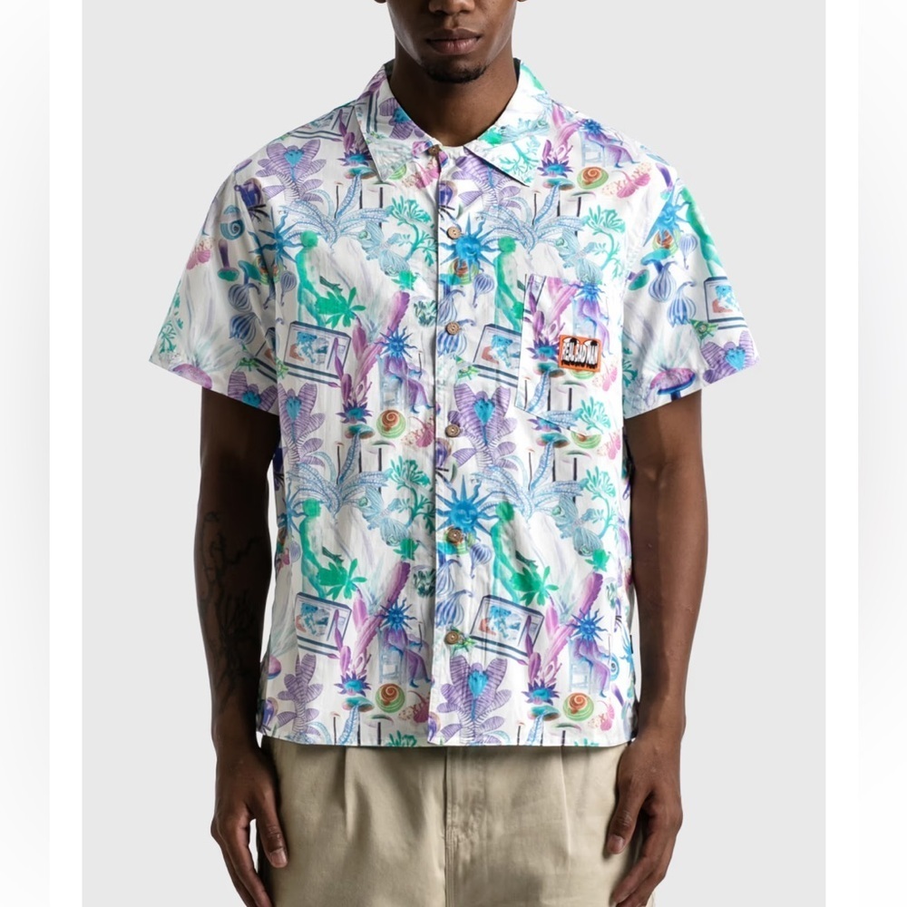 Real Bad Man Revolve Psychedelic Vacation Shirt Short Sleeve Button Down small